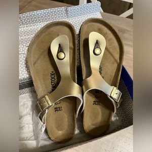 Birkenstock Gizeh Gold Sandal size 38